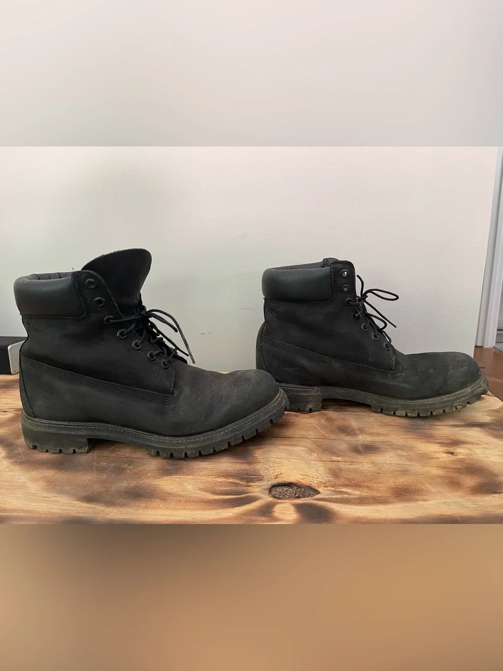 Black Men's Timberland Work Boots - Durable Lace-Up Style Size 11